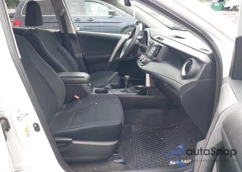 2017 Toyota Rav4 Le z USA, uszkodzony, nr VIN 2T3BFREV9HW614326